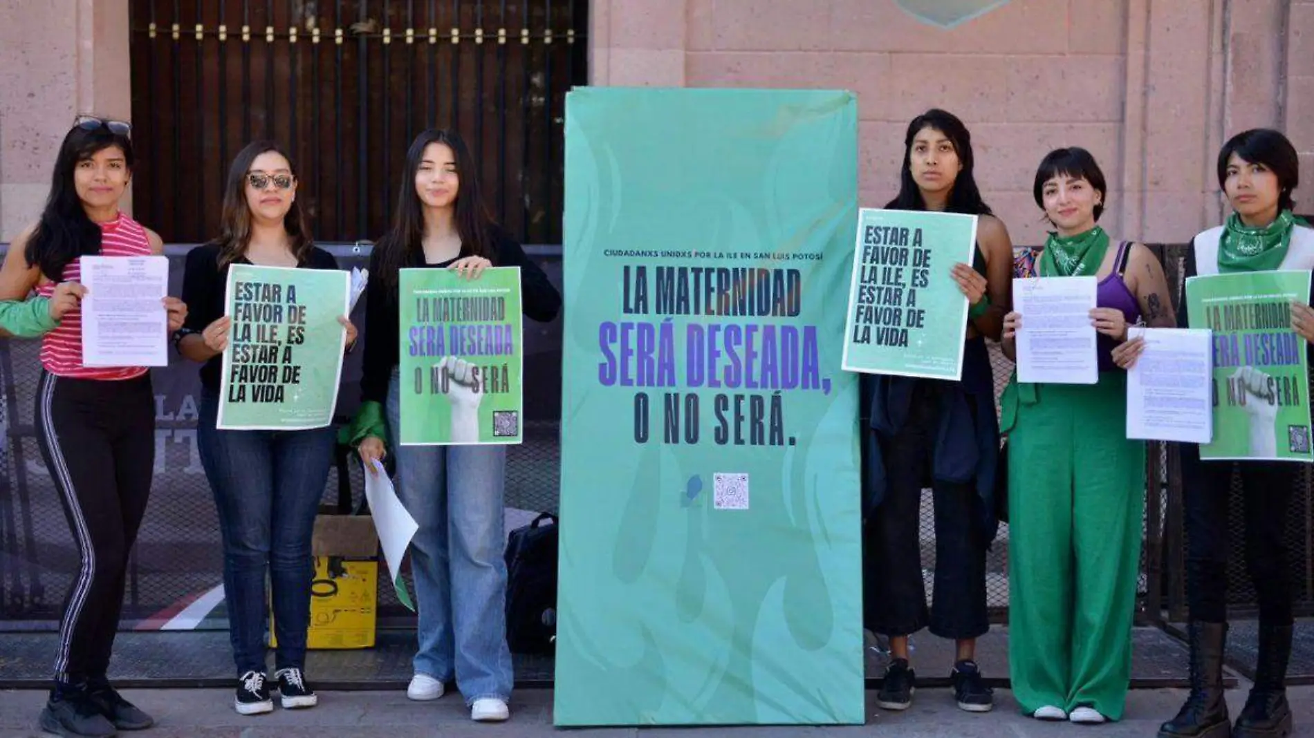 Colectivo ILE  (10) amparos para despenalizar el aborto 